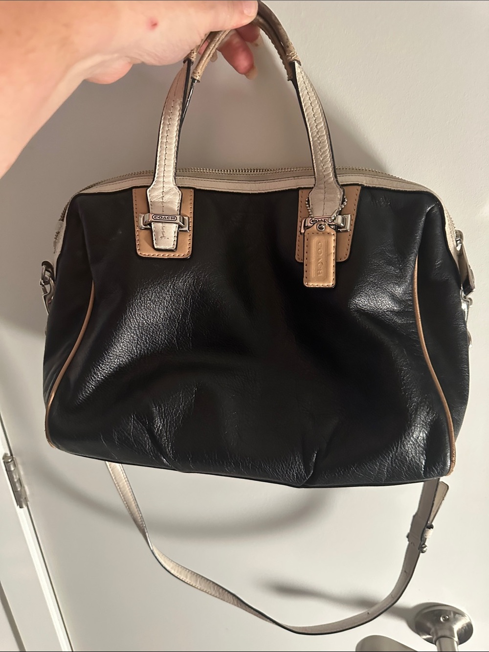 Classic Black Leather Satchel with Contrast Trim